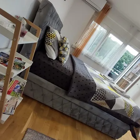 Natura Apartment *